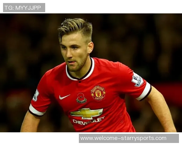 内维尔批评卢克肖需增强对抗能力以应对激烈比赛挑战